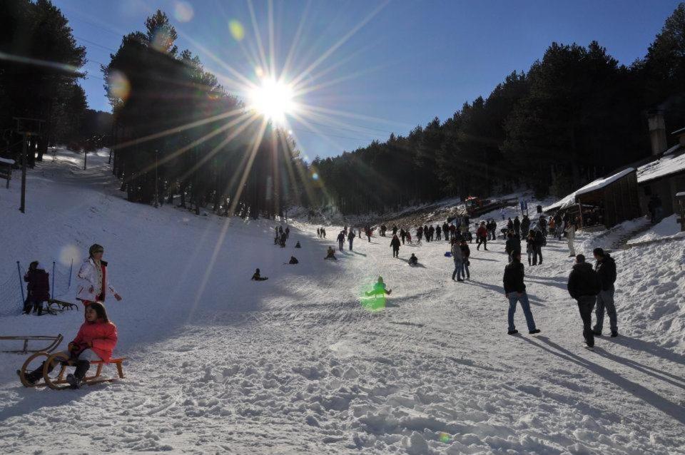 Hotel Snjezna Kuca - Nature Park Of Bosnia Herzegovina Padezina ภายนอก รูปภาพ