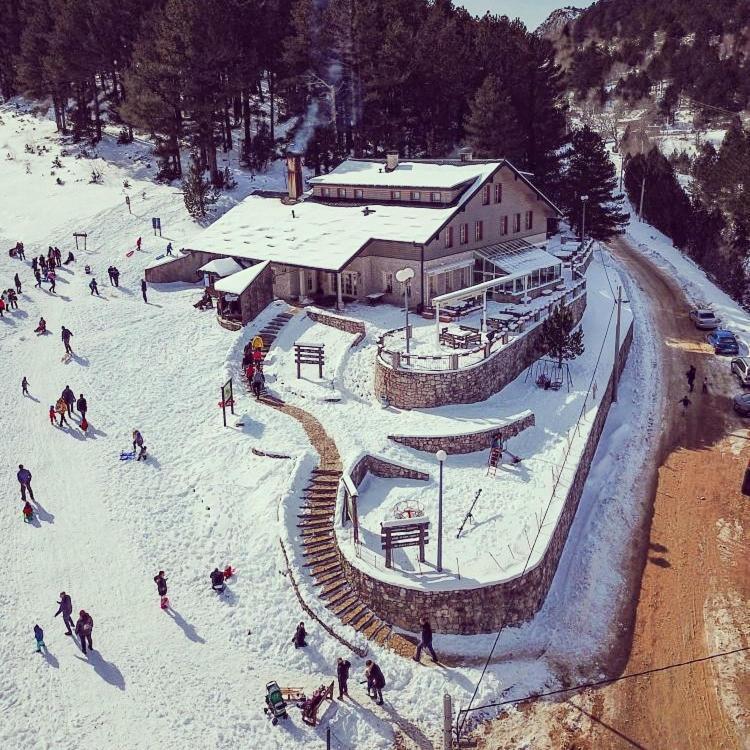 Hotel Snjezna Kuca - Nature Park Of Bosnia Herzegovina Padezina ภายนอก รูปภาพ